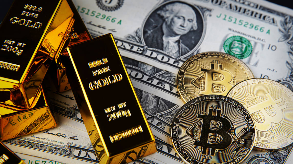 🚀 We see the Bitcoin industry growing from $2 trillion to $200 trillion in the next 21 years.